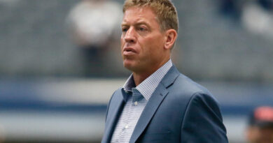 Troy Aikman Net Worth – Biography, Career, Spouse And More