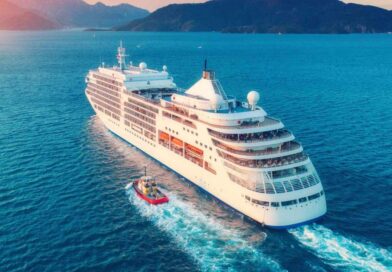 Why the CDC says everyone should avoid cruise ships right now